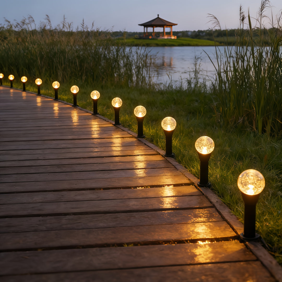 Solar Bubble Ball Lawn Lights, 30–50 LEDs, 8 Modes, IPX4