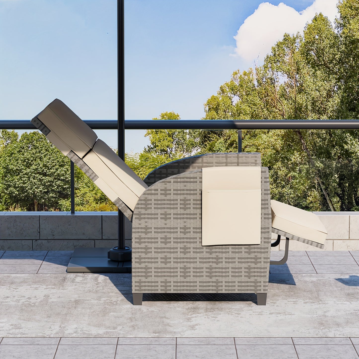 Wicker Outdoor Recliner, Lay-Flat, Flip Table, Push-Back Design